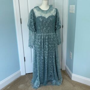EverPretty long dress!